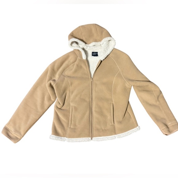 Faded Glory Tan Teddy Jacket with Cream Accents - Picture 4 of 8